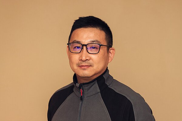 Jian Gu